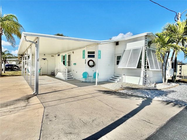 7106 AMERICANA DRIVE NE 140, St Petersburg, FL 33702