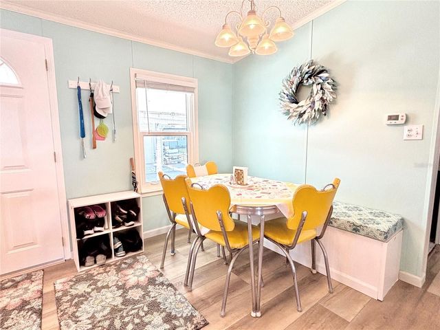 7106 AMERICANA DRIVE NE 140, St Petersburg, FL 33702