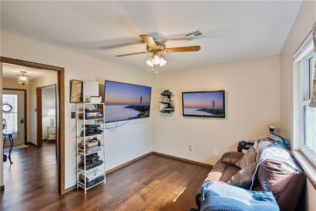 937 Circle Drive, Independence, KS 67301