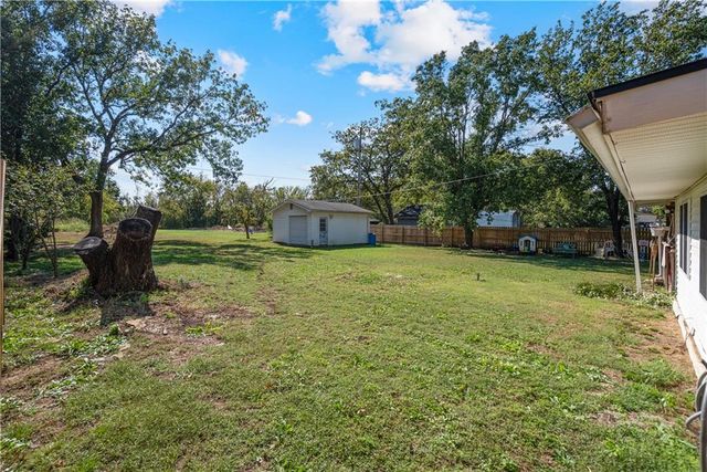 937 Circle Drive, Independence, KS 67301