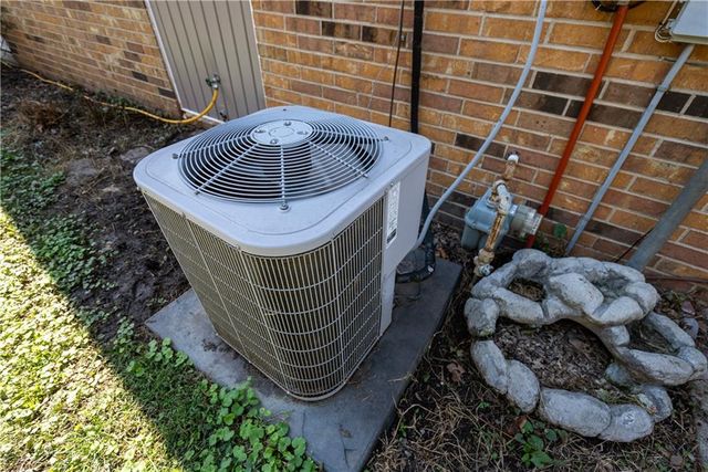 937 Circle Drive, Independence, KS 67301