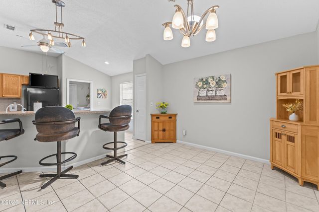 9109 MOUNTAINTOP Court, Jacksonville, FL 32225