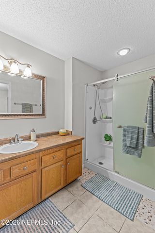 9109 MOUNTAINTOP Court, Jacksonville, FL 32225