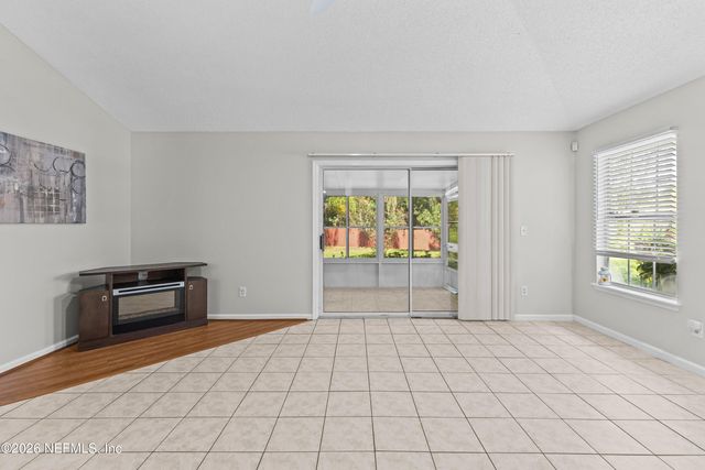 9109 MOUNTAINTOP Court, Jacksonville, FL 32225