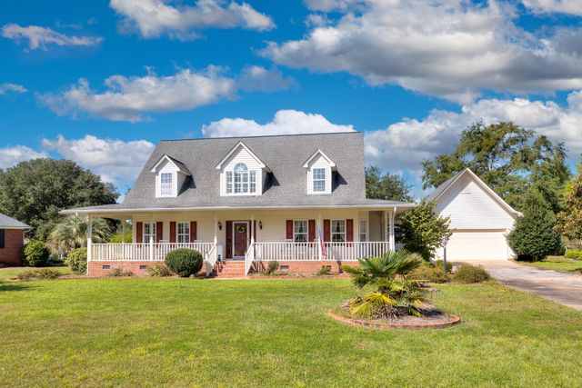 29 Plantation Drive, Manning, SC 29102