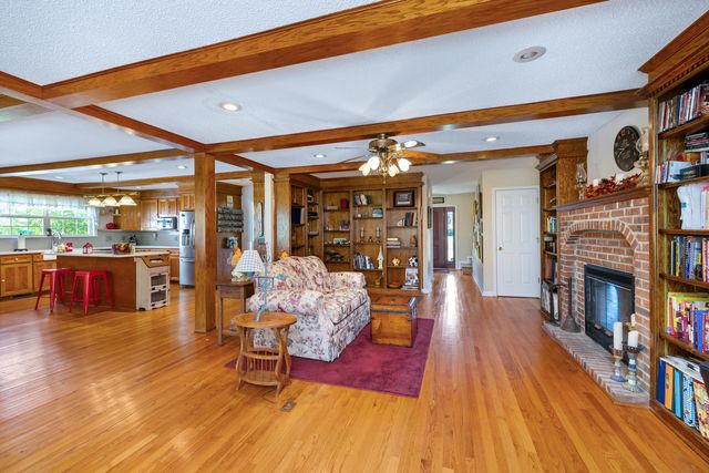 29 Plantation Drive, Manning, SC 29102