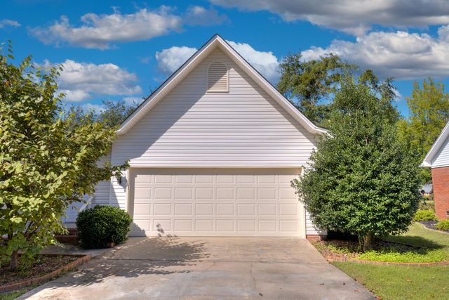 29 Plantation Drive, Manning, SC 29102