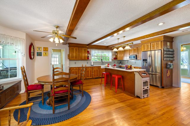 29 Plantation Drive, Manning, SC 29102