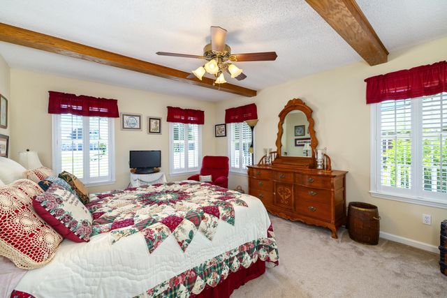 29 Plantation Drive, Manning, SC 29102