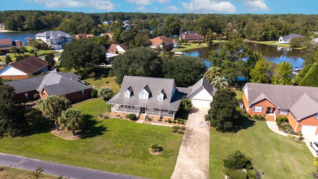 29 Plantation Drive, Manning, SC 29102