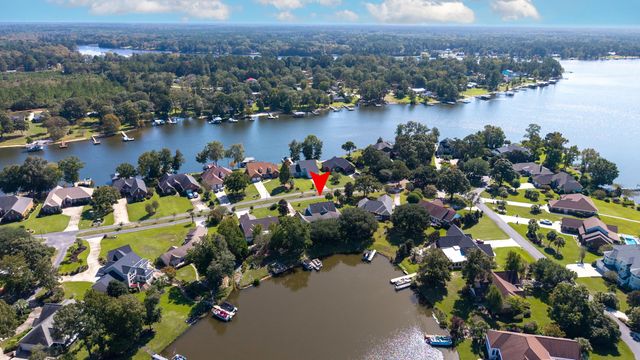 29 Plantation Drive, Manning, SC 29102