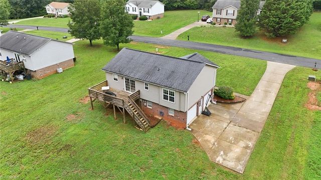 4051 Village Trace Drive, Tobaccoville, NC 27050