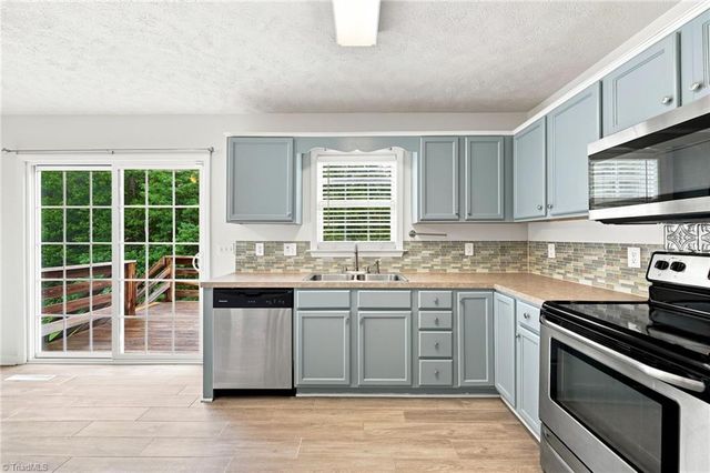 4051 Village Trace Drive, Tobaccoville, NC 27050