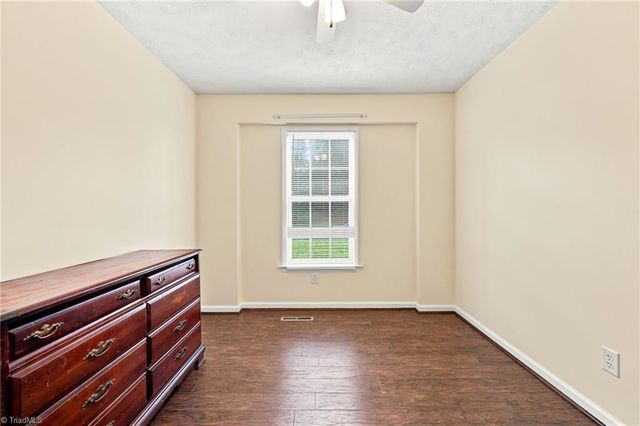 4051 Village Trace Drive, Tobaccoville, NC 27050