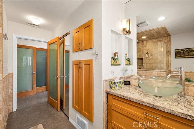 7880 Wesley Road, Joshua Tree, CA 92252