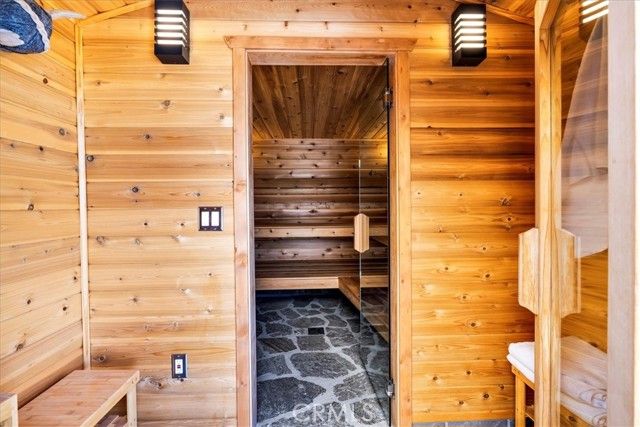 7880 Wesley Road, Joshua Tree, CA 92252