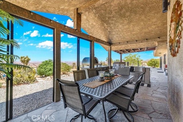 7880 Wesley Road, Joshua Tree, CA 92252