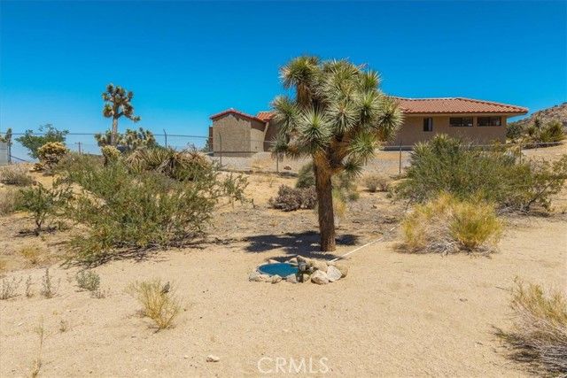 7880 Wesley Road, Joshua Tree, CA 92252