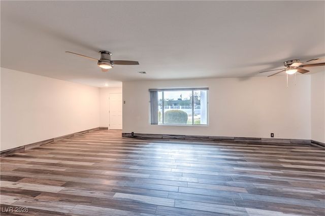 5854 Alfred Drive, Las Vegas, NV 89108