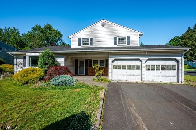 9 Annette Dr, Edison Twp., NJ 08820