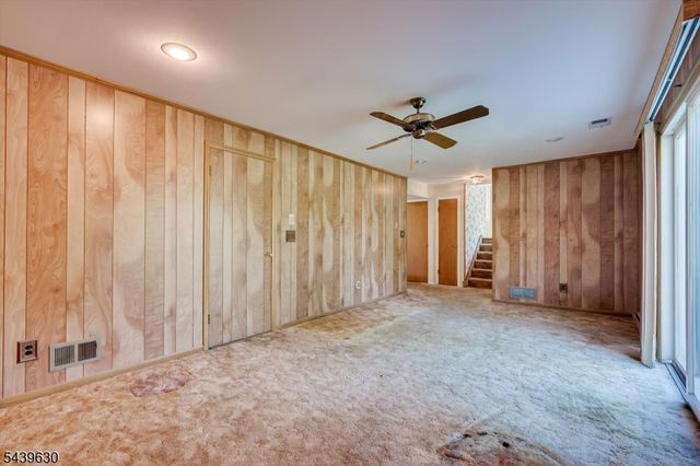 9 Annette Dr, Edison Twp., NJ 08820