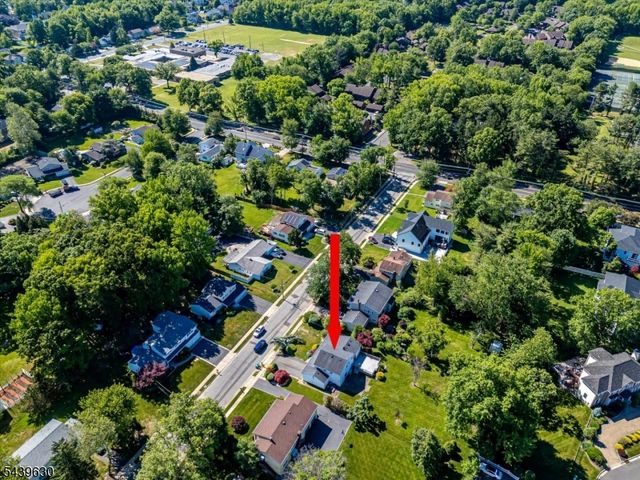 9 Annette Dr, Edison Twp., NJ 08820