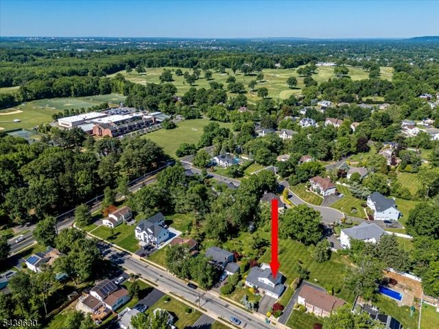 9 Annette Dr, Edison Twp., NJ 08820