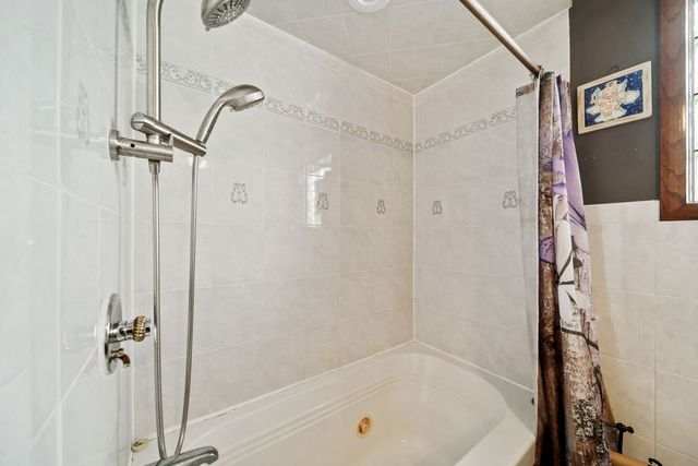 4723 N Kilbourn Avenue, Chicago, IL 60630