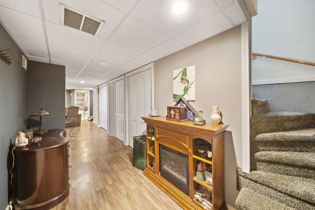 4723 N Kilbourn Avenue, Chicago, IL 60630
