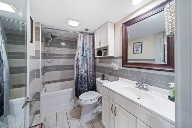 4723 N Kilbourn Avenue, Chicago, IL 60630