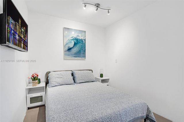 800 West Ave 441, Miami Beach, FL 33139