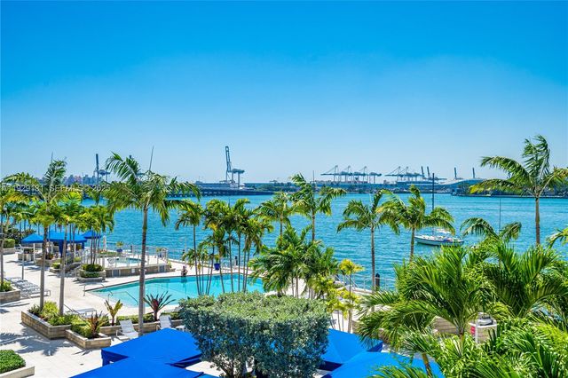 800 West Ave 441, Miami Beach, FL 33139