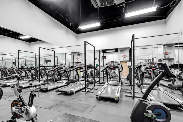 800 West Ave 441, Miami Beach, FL 33139