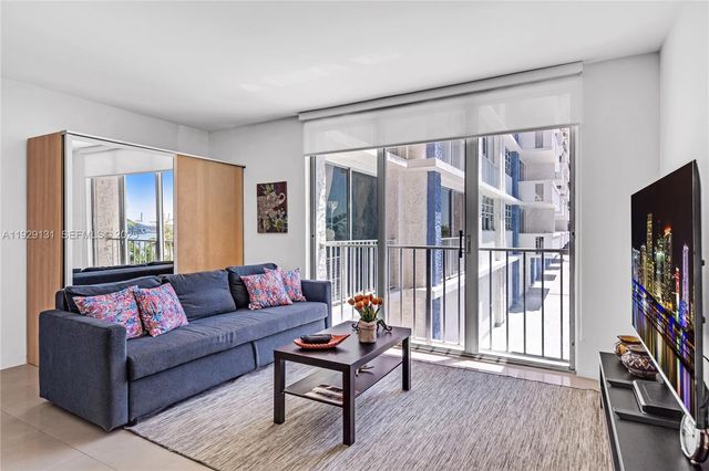 800 West Ave 441, Miami Beach, FL 33139