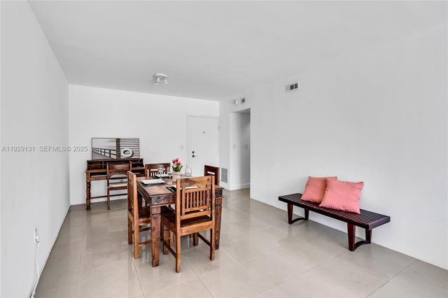 800 West Ave 441, Miami Beach, FL 33139