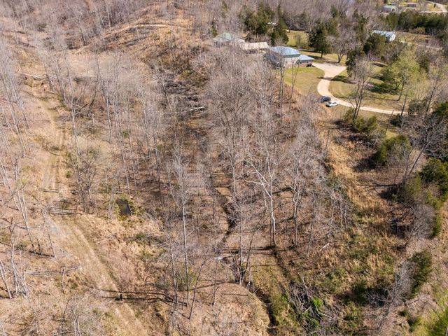 635 Cane Creek Rd, Hohenwald, TN 38462