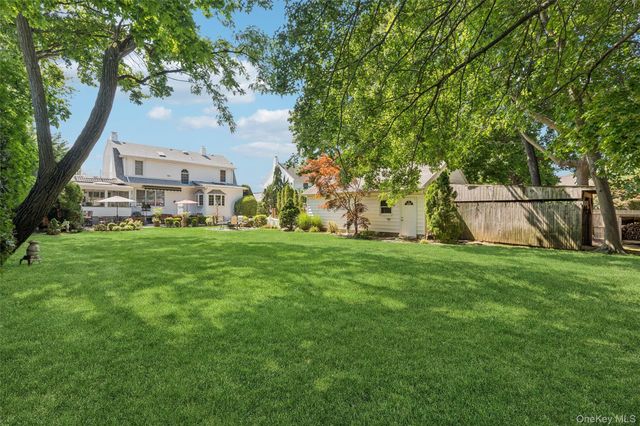 43 Beverly Road, Merrick, NY 11566