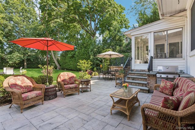 43 Beverly Road, Merrick, NY 11566
