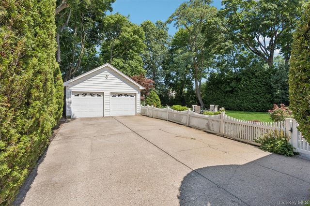 43 Beverly Road, Merrick, NY 11566
