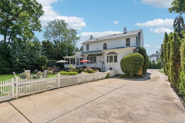43 Beverly Road, Merrick, NY 11566