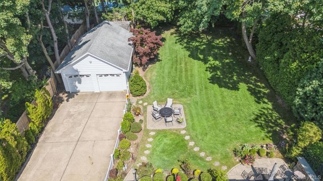 43 Beverly Road, Merrick, NY 11566