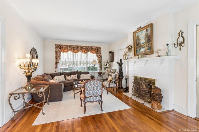 43 Beverly Road, Merrick, NY 11566