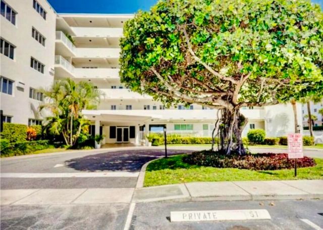 33 S OCEAN Avenue 501, Palm Beach Shores, FL 33404