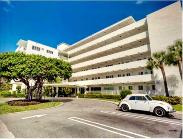 33 S OCEAN Avenue 501, Palm Beach Shores, FL 33404