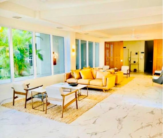 33 S OCEAN Avenue 501, Palm Beach Shores, FL 33404