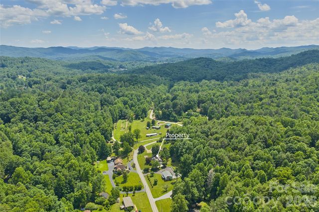 1574 Cashiers Valley Road, Brevard, NC 28712