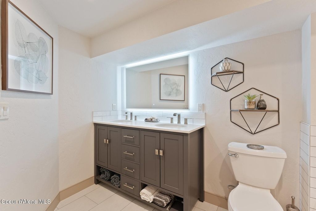 2406 S Silver Beach Rd, Coeur d'Alene, ID 83814 photo 24