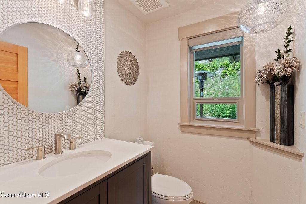 2406 S Silver Beach Rd, Coeur d'Alene, ID 83814 photo 27