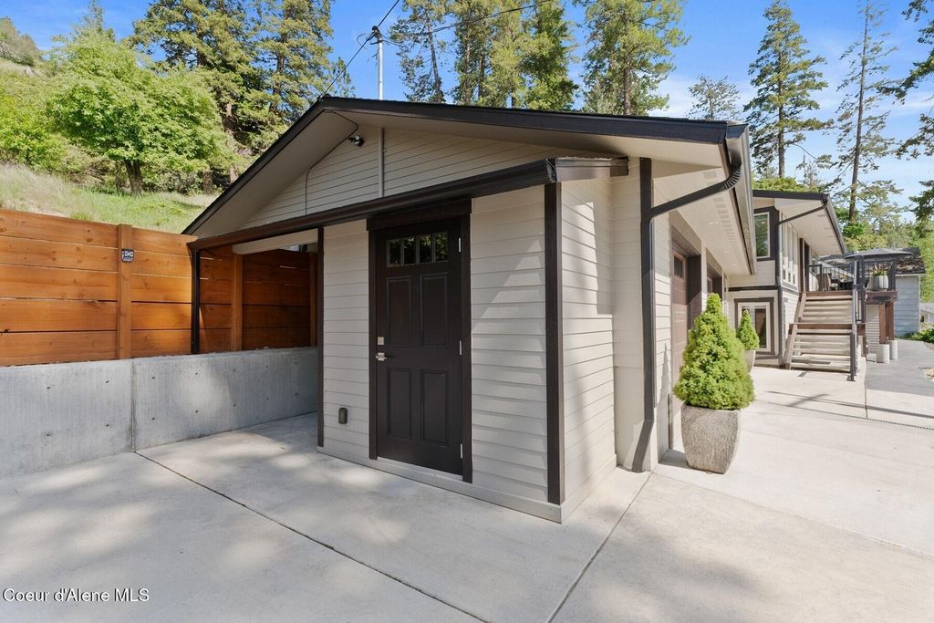 2406 S Silver Beach Rd, Coeur d'Alene, ID 83814 photo 40