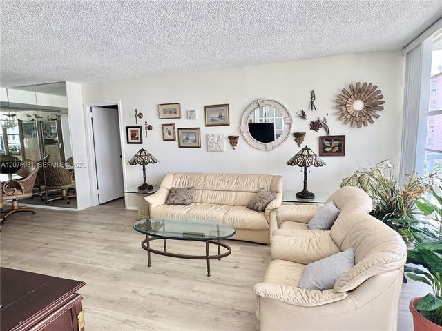 230 174th Street 1110, Sunny Isles Beach, FL 33160